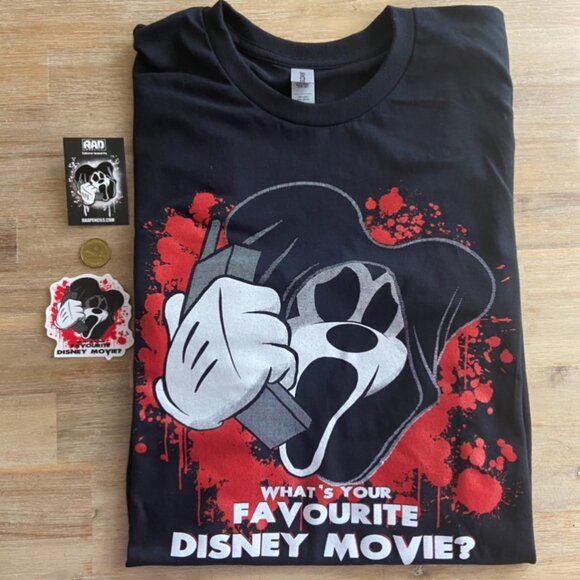 T-Shirt Collector Enamel Pin + Vinyl Sticker Mickey Ghostface Disney Halloween - Picture 11 of 11